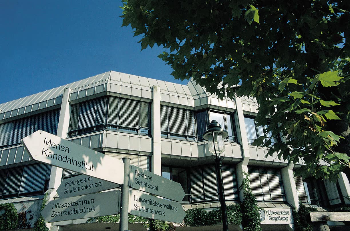 Studium an der Uni Augsburg - Lehrerin Lämpel